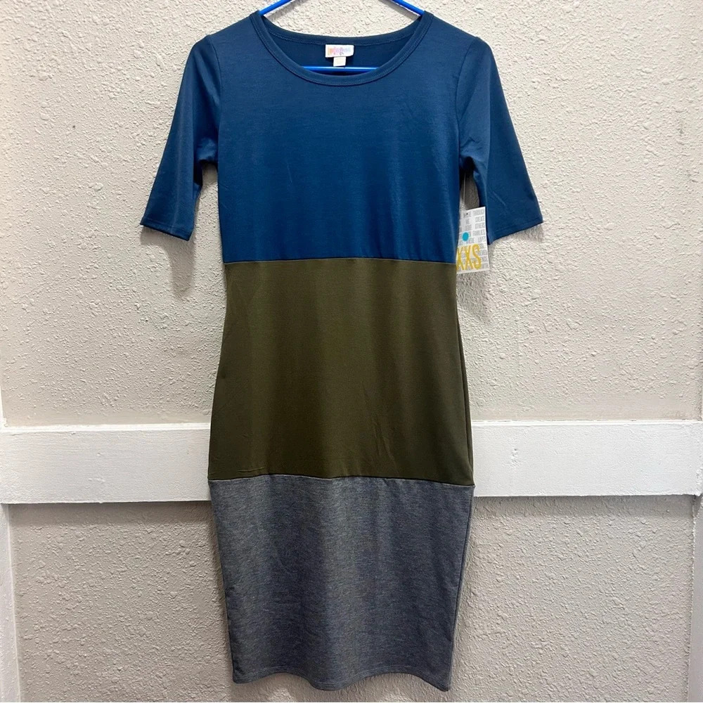 2 for 30✨NWT LulaRoe Julia Tri-Color Dress XXS